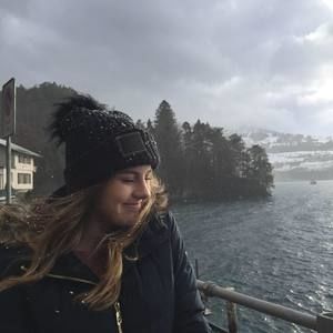 Meet your Posher, Emma